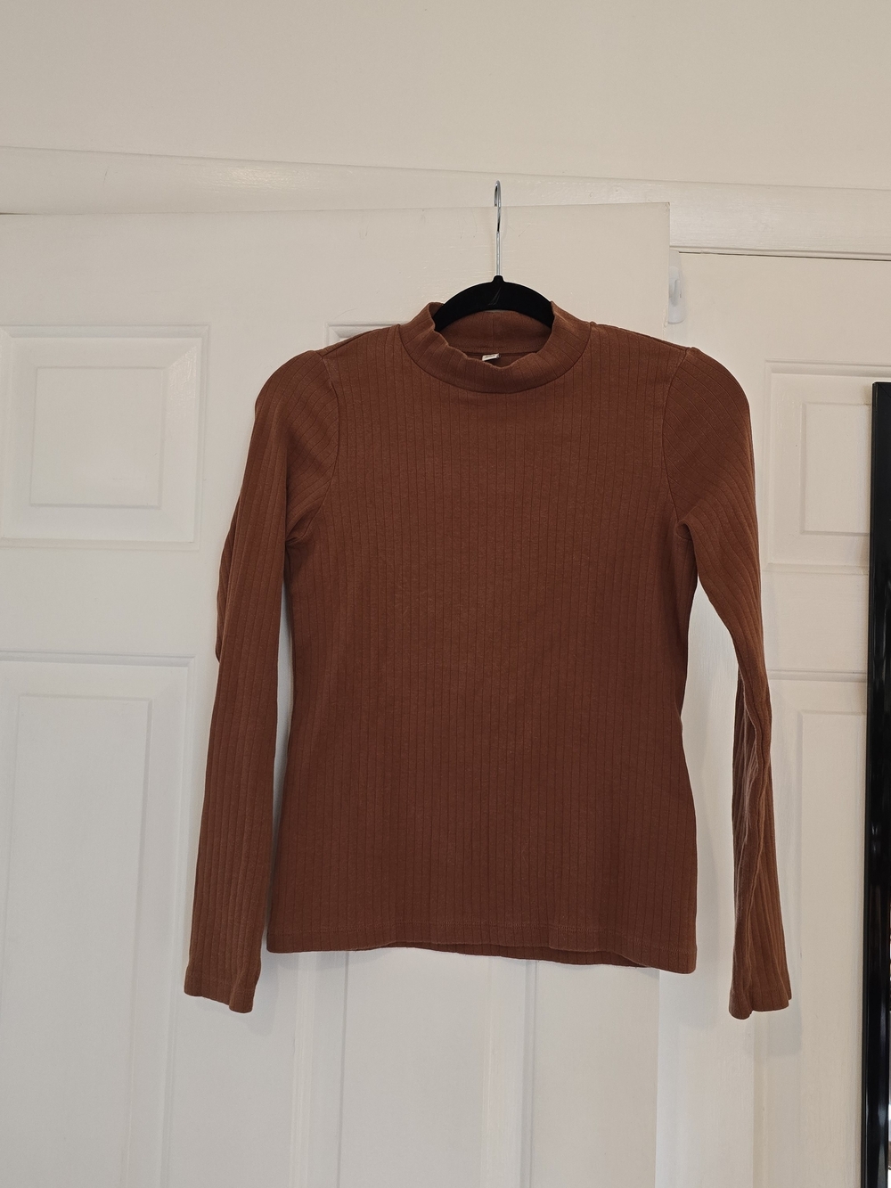 Uniqlo Women's Ribbed Mock Neck Long Sleeve Top - Rust Brown